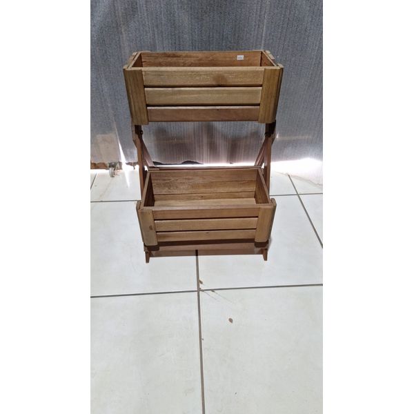 (6264) QM35 JARDINEIRA DE MADEIRA ESCADA DUPLA 57X44X48 CM - 2ª LINHA