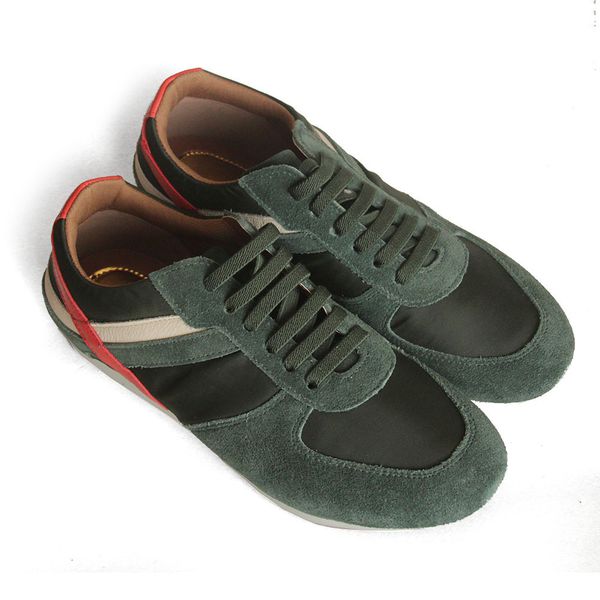 Shibuya kicks | TRINTEE