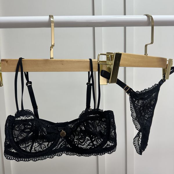 Conjunto lingerie Kate renda preto Trituê