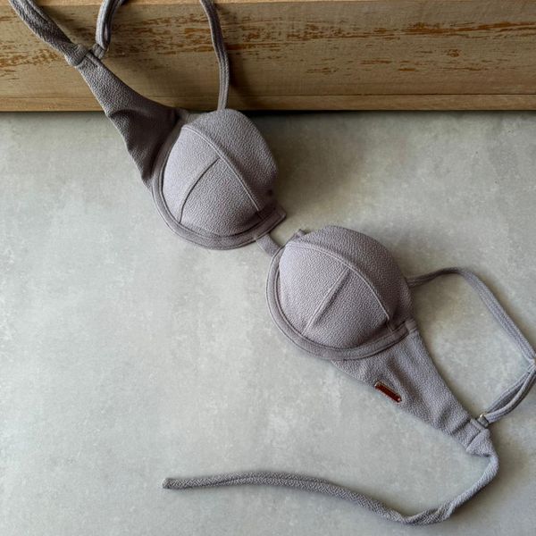 Top Biquíni Arizona Balconet Avulso Meia Taça Textura Cinza Cromo Trituê