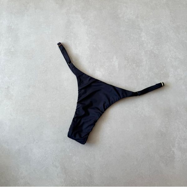 Calcinha Biquíni Avulsa Malibu Meio Fio Regulável Preta Trituê