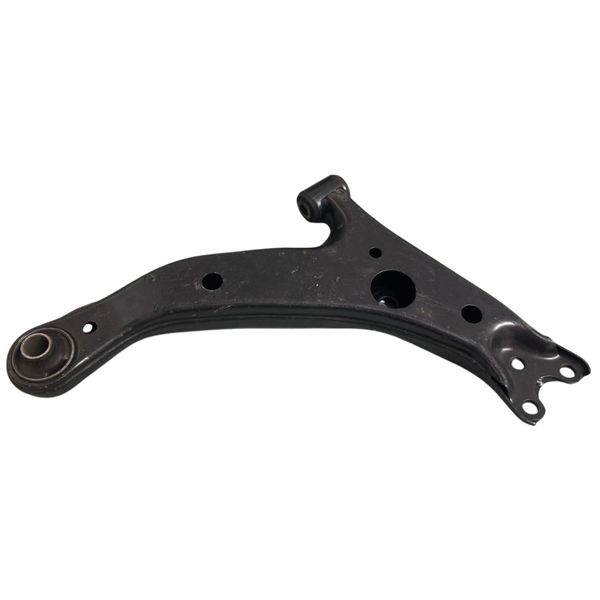 Bandeja dianteira esquerda sem pivô Corolla 1997/2002 - NXB14003