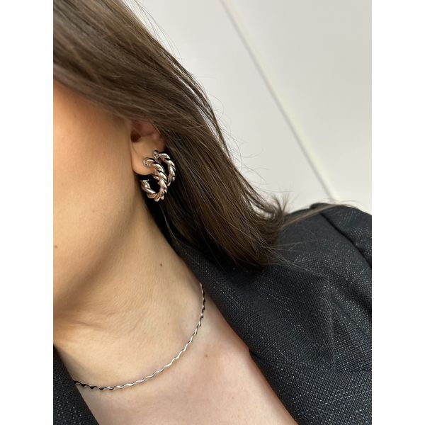 Argola Torcida M Banhada a Ródio