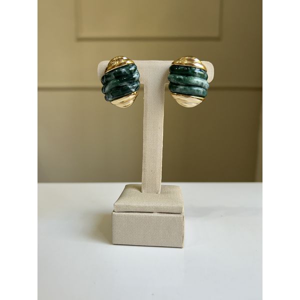 Brinco Botton Verde Banhado a Ouro