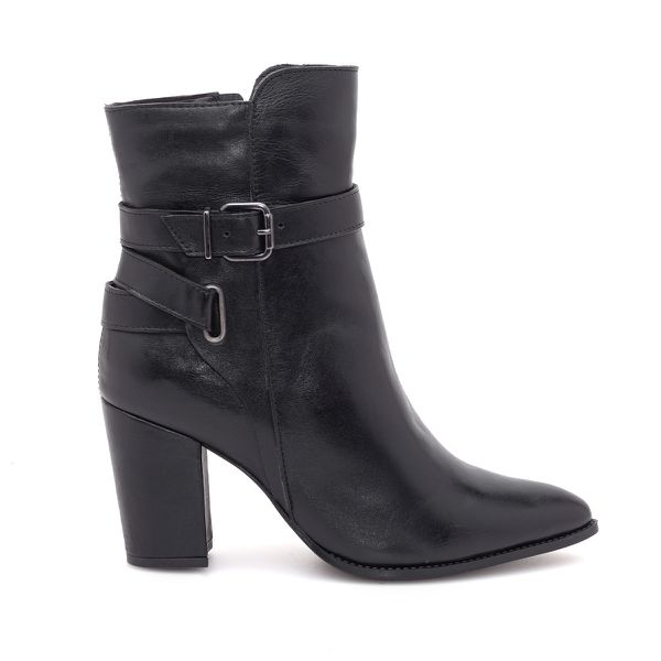 Bota Couro Akemi Preto - VIA MISS | Calçados Femininos