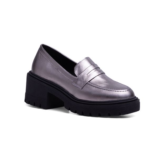 Mocassim Pongwe Couro Inox - VIA MISS | Calçados Femininos