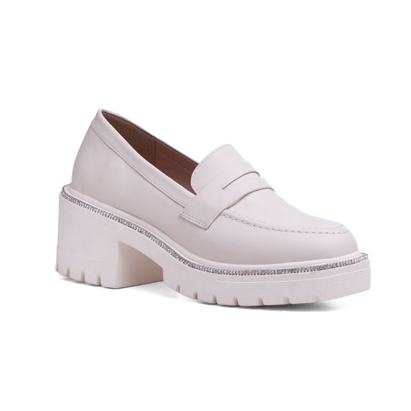 Mocassim Pongwe Couro Off White - VIA MISS | Calçados Femininos