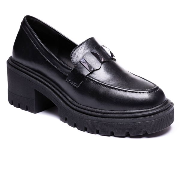 Mocassim Muyuni Couro Preto - VIA MISS | Calçados Femininos