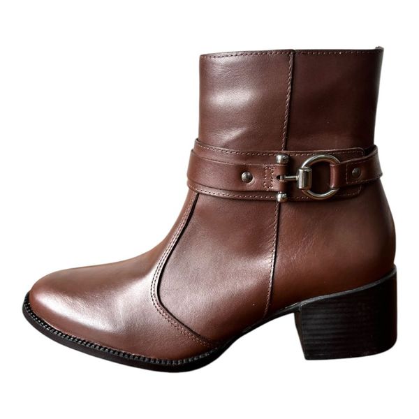 Bota Elisa em Couro Café