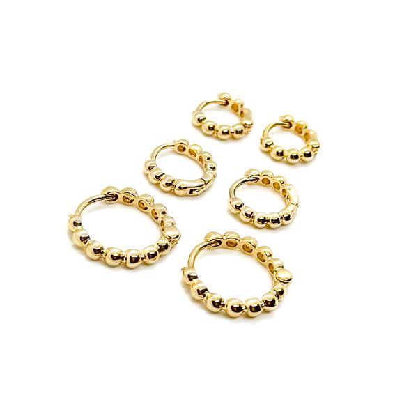 Trio de Brincos de Argolas Mini Esferas Banhado a Ouro