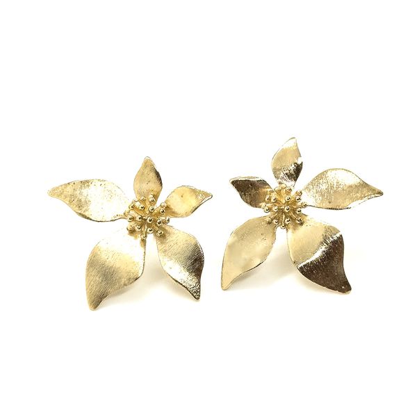 Brinco Flor Acetinada Banhado a Ouro