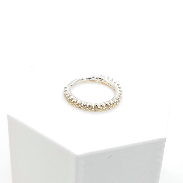Piercing Conch Cravejado em Prata 925