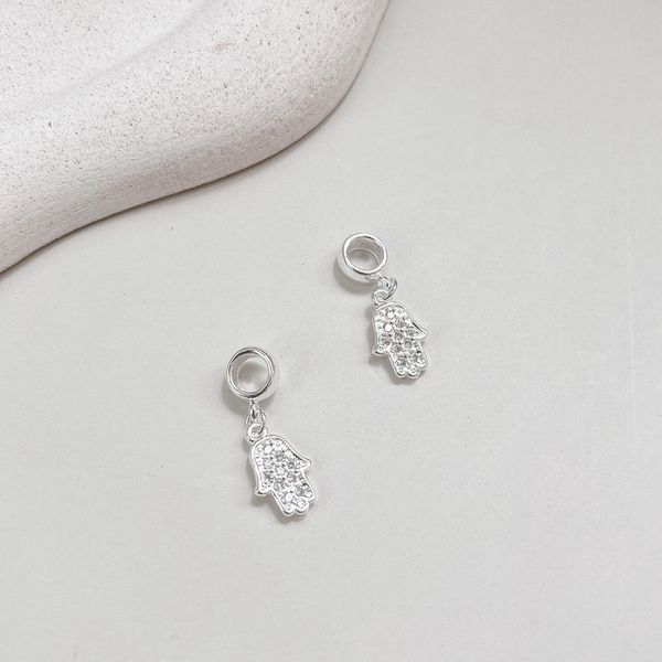 Berloque Mão De Iansã Prata 925 