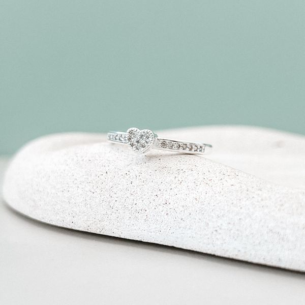 Anel Solitario Coração Cravejado Prata 925 