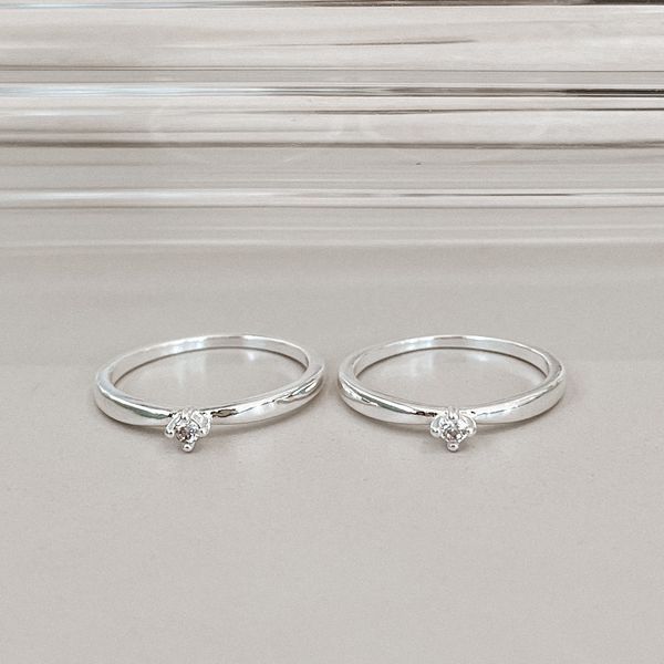 Anel Solitário Alice Prata 925