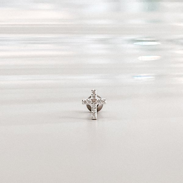 Piercing Tragus Cruz Prata 925 