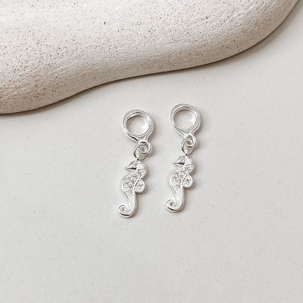 Berloque Cavalo Marinho Cravejado Cristal Prata 925 