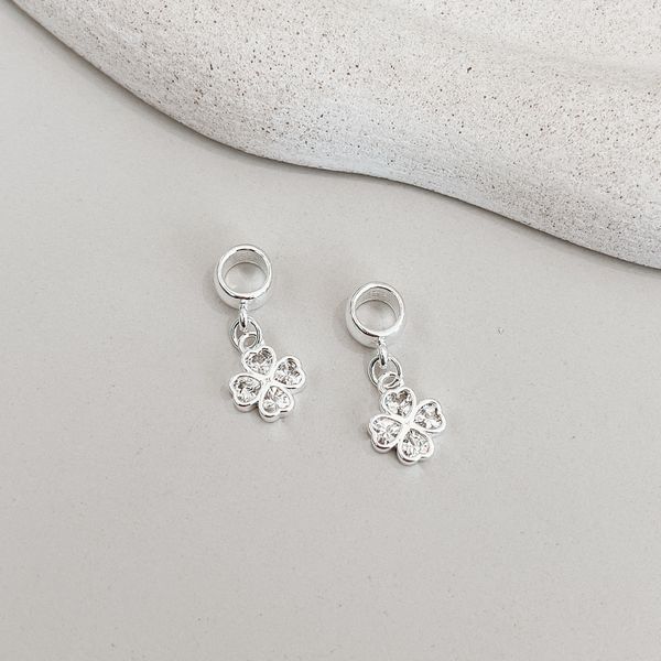 Berloque Trevo com Zircônia Prata 925 