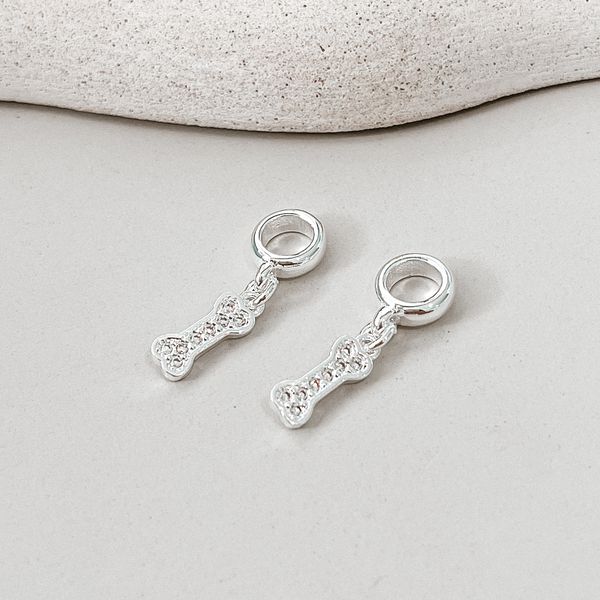 Berloque Osso Cravejado Prata 925