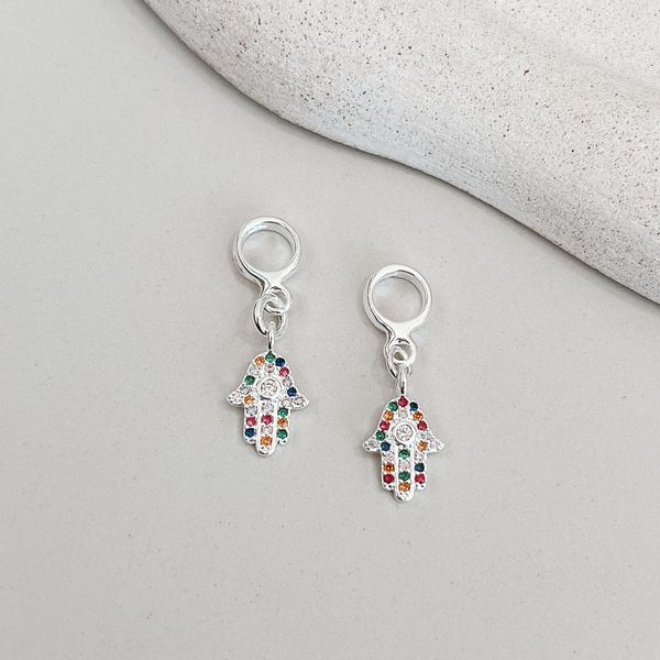 Berloque Mão de Iansã Prata 925 