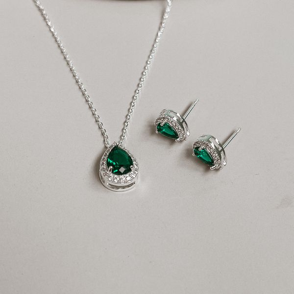 Conjunto Cravejado Verde Esmeralda Prata 925