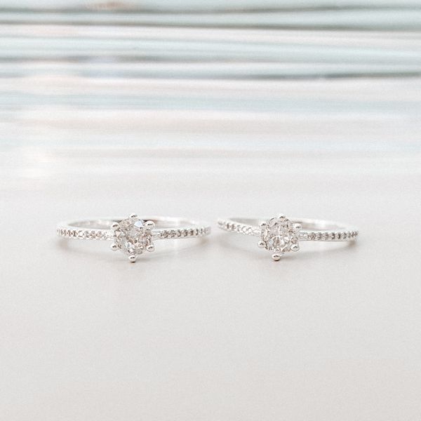 Anel Solitario Cravejado Prata 925