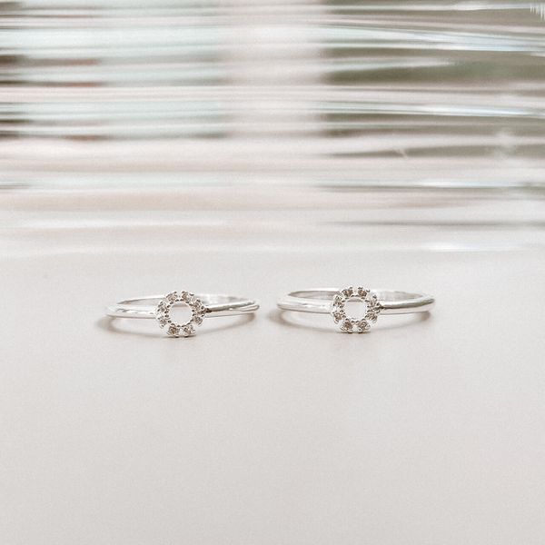 Anel Circulo Cravejado Prata 925