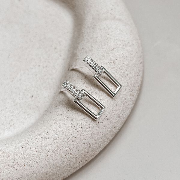 Brinco Retangular Zircornia Prata 925