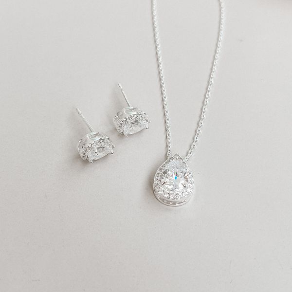 Conjunto Gota Cravejada com Zirconia Crsital Prata 925