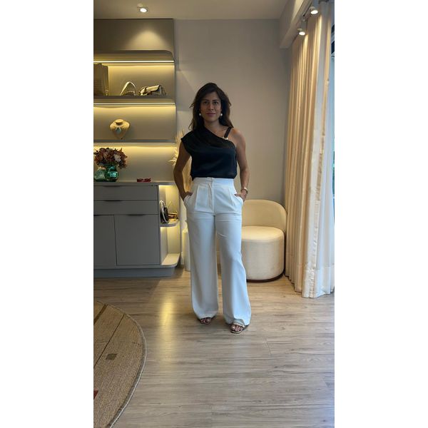 Blusa Acetinada - Preta