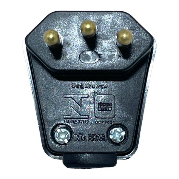 Plugue Macho 2P+T Weg 90° 20A 250V Preto 13302197