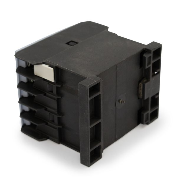 Contator Mini Aux. 3na+1nf 24vcc CWCA0-31-00-24