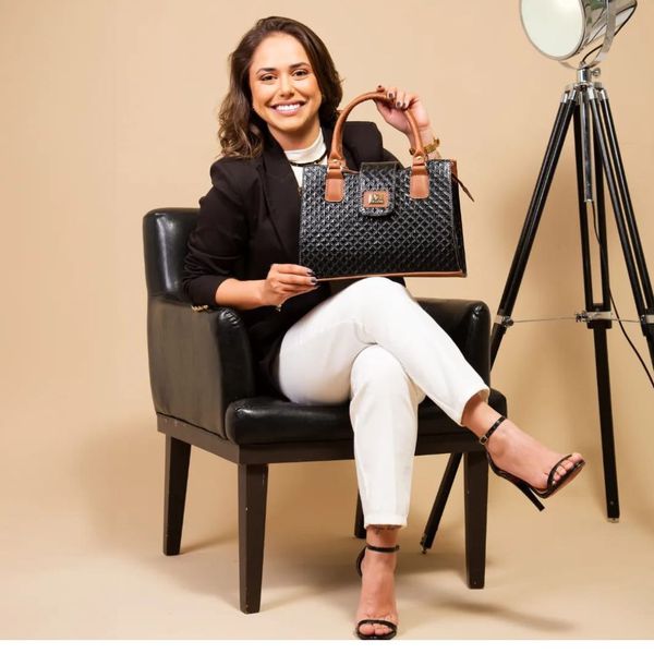 BOLSA LUXO FEMININA VERNIZ PRETA -VINLENE
