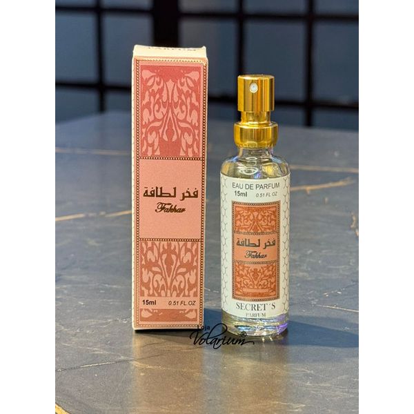 Perfume Arabe Fakar Rose Decanter Miniatura 15 ml