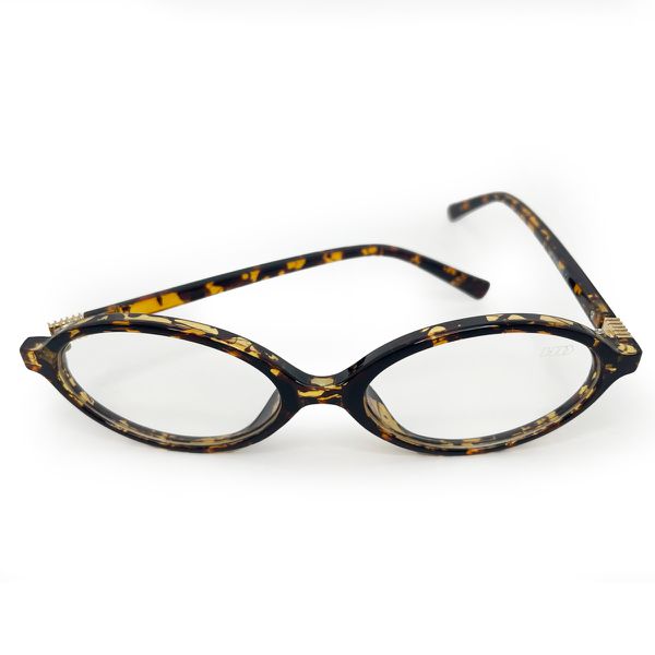 Armação de grau HD em animal print, com detalhe dourado nas hastes