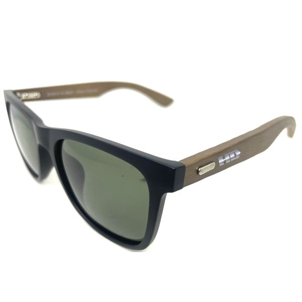Óculos de Sol Waimea HD com armação em acetato preto fosco com as hastes em MADEIRA/BAMBU natural