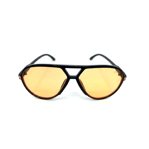 Óculos de sol HD Charlie Orange com armação em preta, detalhe dourado na haste, lentes laranjas e proteção UV