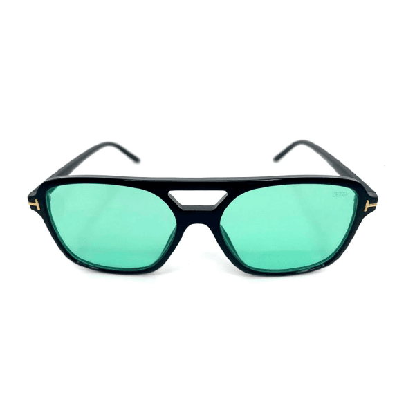 Óculos de sol HD Phoenix Verde com armação preta, detalhe dourado na haste, lentes verdes e proteção UV