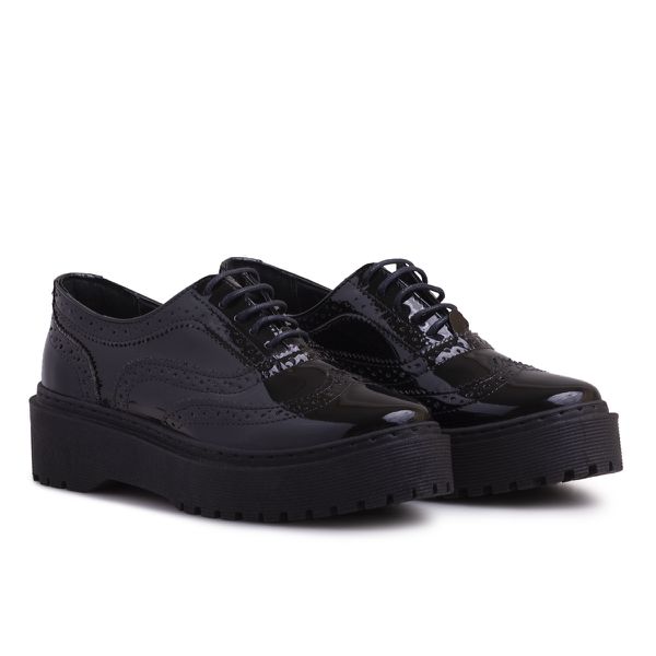 Oxford Brogue Feminino Tratorado Verniz Preto