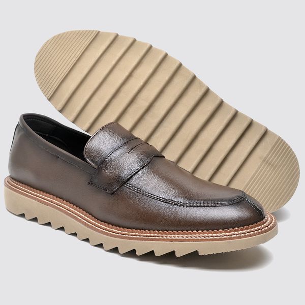 Sapato Casual Mocassim Couro Loafer Tratorado Masculino Ambar