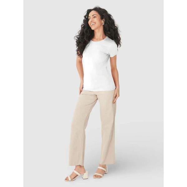 Blusa Básica Feminina Decote Redondo Em Algodão Branco