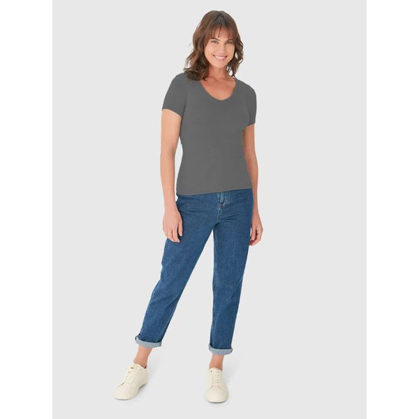 Blusa Básica Feminina Decote V Em Viscose Stretch Cinza