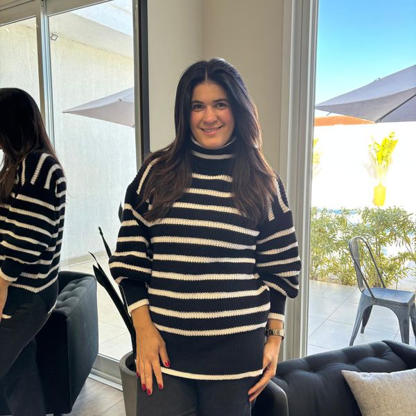 Blusa Feminina Over Tricô - Preto e Branco