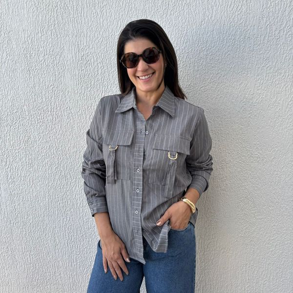 Camisa Feminina Listrada - Cinza