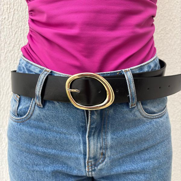 Cinto Feminino - Preto com Fivela Dourada