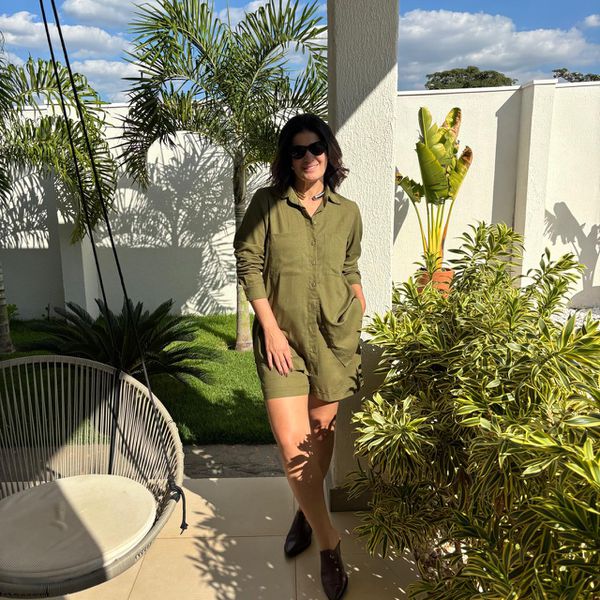 Conjunto de Camisa e Shorts - Militar