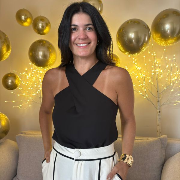 Regata Feminina Cruzada - Preto