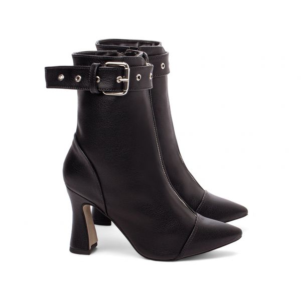 Bota Bico Fino Cano Médio Preto
