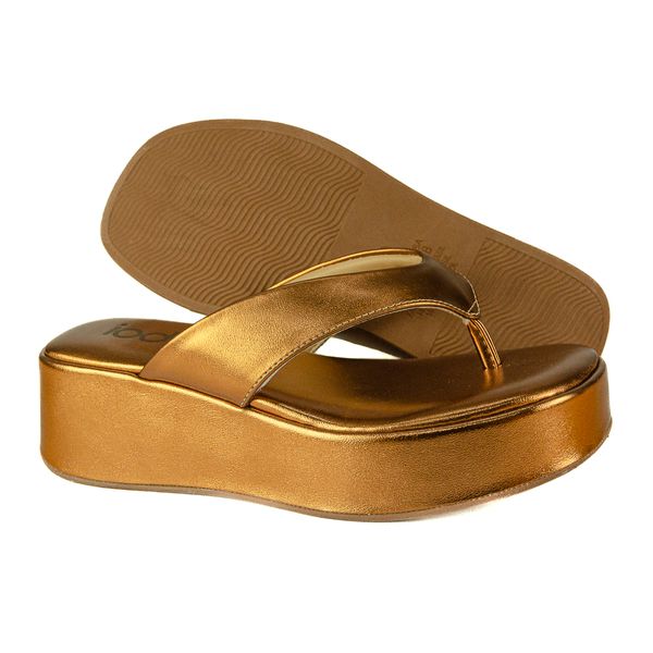Rasteira Flatform Feminina Em Material Tecnológico Bronze 2054501 