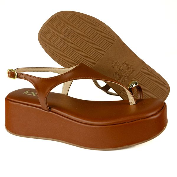Sandália Flatform Feminina Em Material Tecnológico Caramelo 2054533 